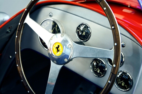 Ferrari-Monoposto-Corsa-Indianapoliss-wood-steering-wheel-photo-Joe-Windsor-Williams